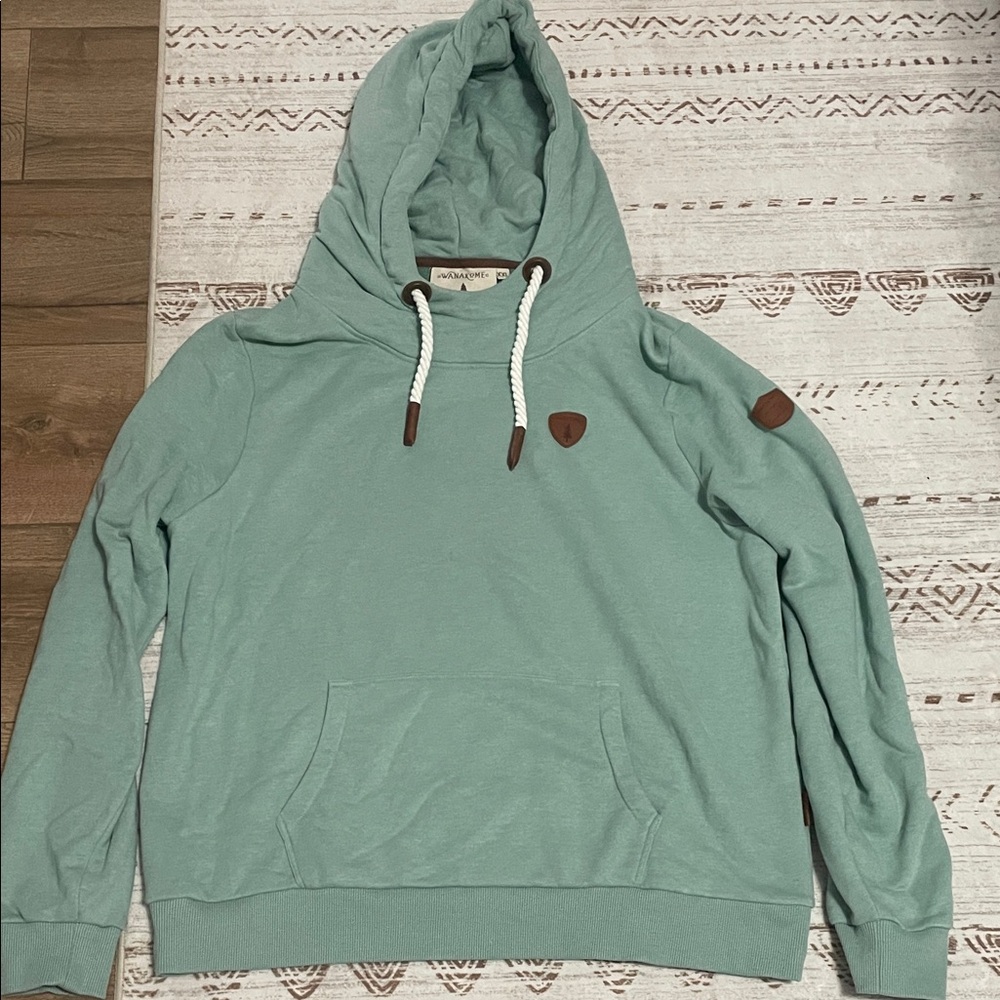 Wanakome Hoodie Sweater
